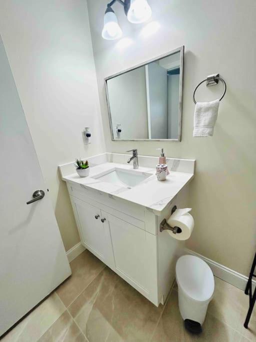 Vintage Family Scape + Heated Pool&Discount Villa Tampa Kültér fotó