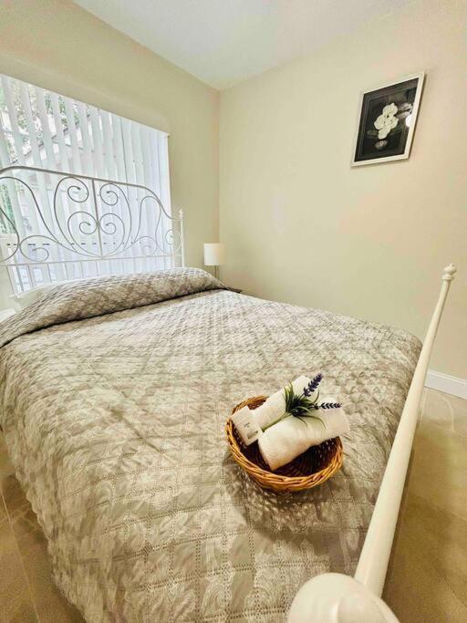 Vintage Family Scape + Heated Pool&Discount Villa Tampa Kültér fotó