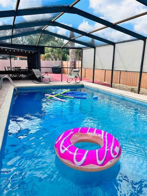 Vintage Family Scape + Heated Pool&Discount Villa Tampa Kültér fotó